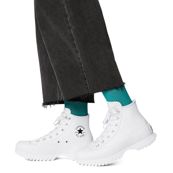 Womens Converse Chuck Taylor All Star Hi Lugged Sneaker - White - Picture 3 of 6